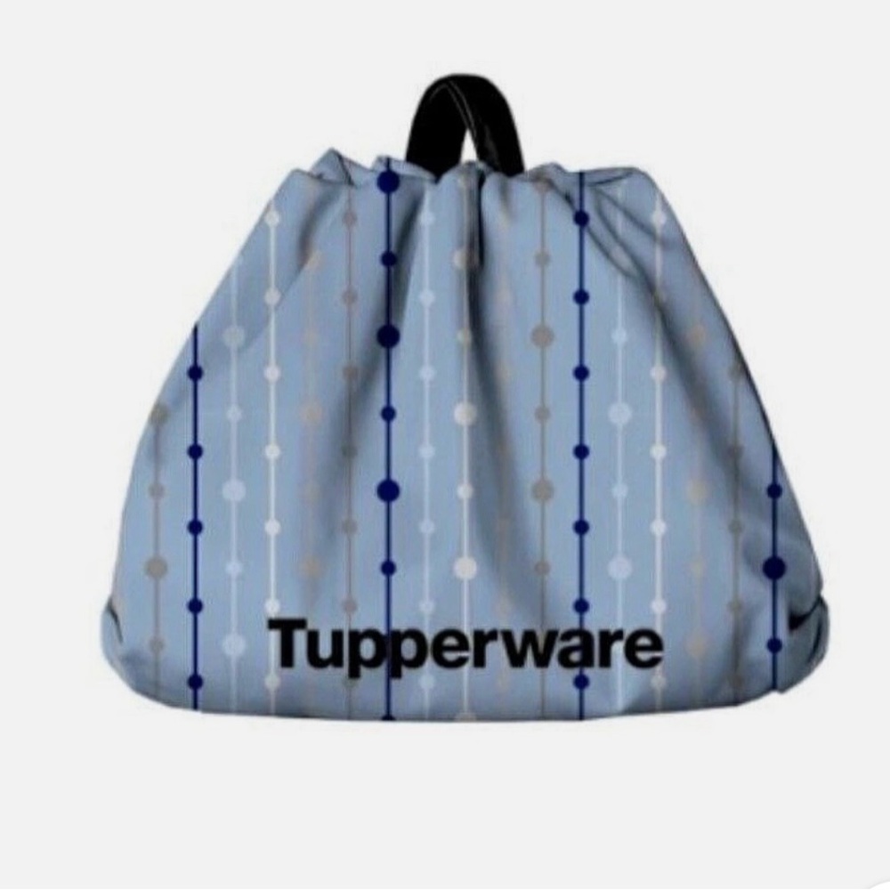 New Tupperware Drawstring Cinch Bag w/ Zippered Pockets